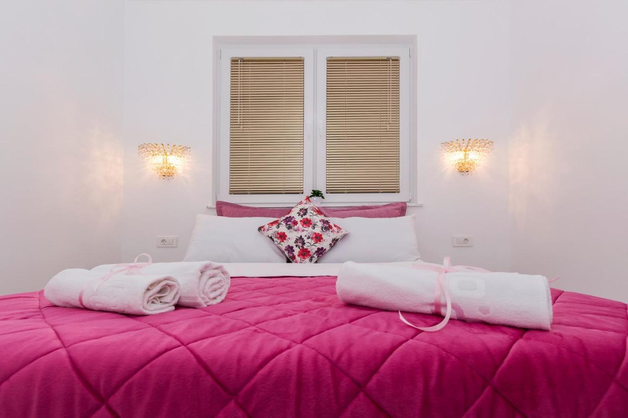 Tatjana Niche Apartman オフリド エクステリア 写真